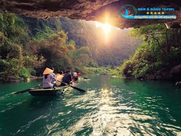 Là một trong top 10 Công ty du lịch uy tín nhất miền Trung, cùng với lịch sử hơn 12 năm phát triển không ngừng, Nam Á Đông Travel đã khẳng định vững chắc vị trí về chất lượng dịch vụ và hiệu quả kinh doanh trên thị trường du lịch trong nước