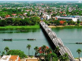 Là một trong top 10 Công ty du lịch uy tín nhất miền Trung, cùng với lịch sử hơn 12 năm phát triển không ngừng, Nam Á Đông Travel đã khẳng định vững chắc vị trí về chất lượng dịch vụ và hiệu quả kinh doanh trên thị trường du lịch trong nước